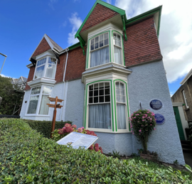 5 Rhodfa Cwmdoncyn - man geni Dylan Thomas